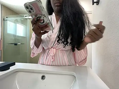 Anadia Starr online show from April 3, 2026, 8:07 pm