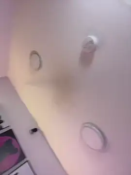 Snapshot of Maddie_Rosee chatting on February 28, 2026, 3:29 am Maddie Rosee online show from February 28, 2026, 3:29 am