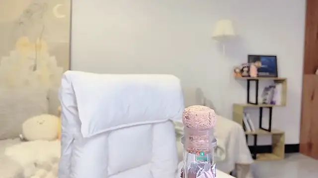 Snapshot of TaixiDiary chatting on February 1, 2026, 6:45 am TaixiDiary online show from February 1, 2026, 6:45 am