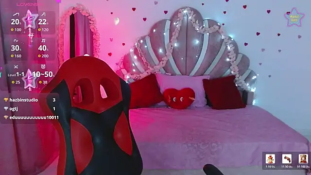 mia fox666 online show from June 11, 2026, 2:53 am