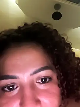 Snapshot of Dree4i20 chatting on February 11, 2026, 11:54 pm Dree4i20 online show from February 11, 2026, 11:54 pm