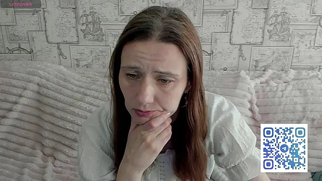 Kathrine Meyer online show from June 2, 2026, 2:24 am
