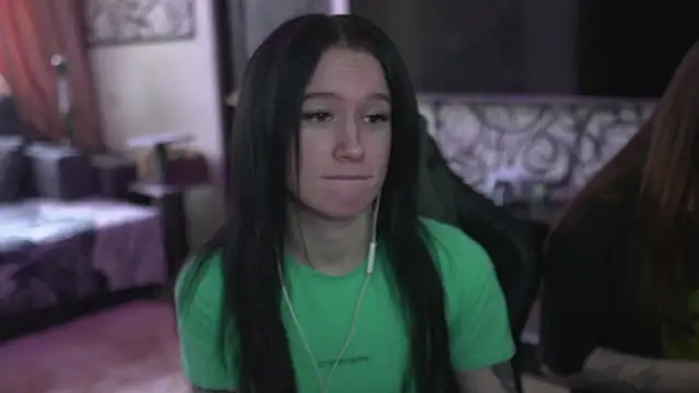 Snapshot of Carolina_G0lden chatting on February 21, 2026, 10:49 am Carolina G0lden online show from February 21, 2026, 10:49 am