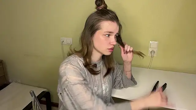 EarthaStinett online show from February 27, 2026, 5:18 am