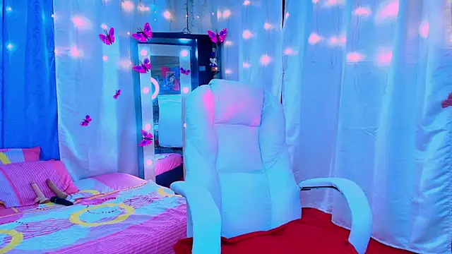 Snapshot of DanielaLati chatting on March 20, 2026, 2:38 am DanielaLati online show from March 20, 2026, 2:38 am