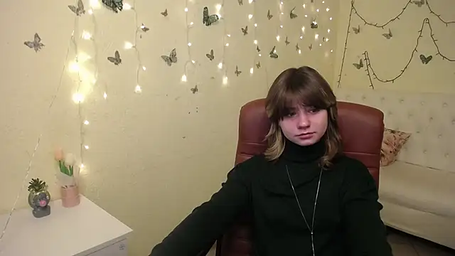 Snapshot of AnnaWest_ chatting on February 23, 2026, 6:22 am AnnaWest online show from February 23, 2026, 6:22 am