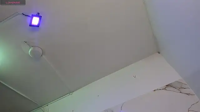 MOLY KILLER online show from April 7, 2026, 5:13 pm