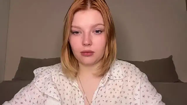 Snapshot of Ophelia_Ritz chatting on April 20, 2026, 11:06 pm Ophelia Ritz online show from April 20, 2026, 11:06 pm