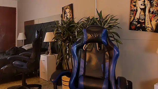 Snapshot of kai_storn chatting on April 13, 2026, 3:12 am kai storn online show from April 13, 2026, 3:12 am