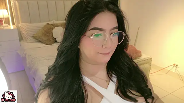 ninna sweet online show from April 30, 2026, 12:44 pm