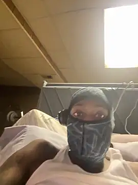 Snapshot of ProveYourLoyalty2 chatting on February 16, 2026, 9:27 am ProveYourLoyalty2 online show from February 16, 2026, 9:27 am