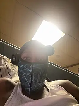 Snapshot of ProveYourLoyalty2 chatting on February 28, 2026, 7:42 am ProveYourLoyalty2 online show from February 28, 2026, 7:42 am