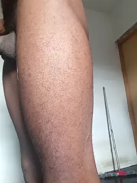 Snapshot of negro23cmdot chatting on February 3, 2026, 4:01 pm negro23cmdot online show from February 3, 2026, 4:01 pm