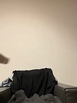 Snapshot of BigCatXLOfficial chatting on February 20, 2026, 9:37 pm BigCatXLOfficial online show from February 20, 2026, 9:37 pm