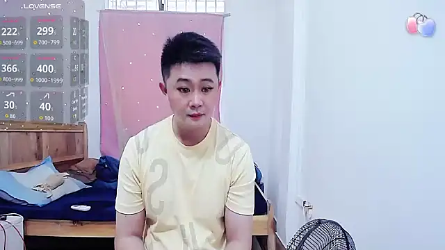 Snapshot of wwwhh777 chatting on April 7, 2026, 6:25 am wwwhh777 online show from April 7, 2026, 6:25 am