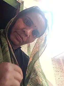 Snapshot of Muskan44s chatting on May 3, 2026, 8:09 am Muskan44s online show from May 3, 2026, 8:09 am