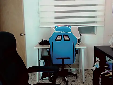 Snapshot of duvisex19 chatting on February 8, 2026, 4:27 am duvisex19 online show from February 8, 2026, 4:27 am