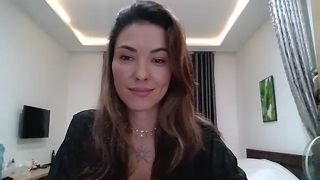 Dream Petal  online show from July 4, 2026, 12:44 pm