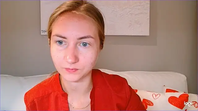 BluueSilk online show from October 15, 2025, 6:46 am