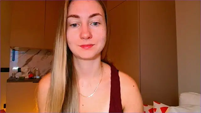 BluueSilk online show from November 27, 2025, 6:04 am