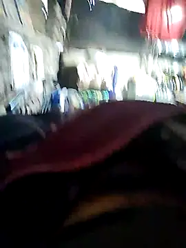 Snapshot of crazyxy12 chatting on February 8, 2026, 3:43 am crazyxy12 online show from February 8, 2026, 3:43 am