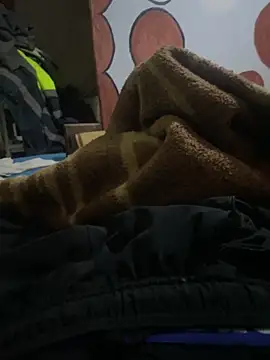 sifoubba91 online show from April 10, 2026, 10:58 pm