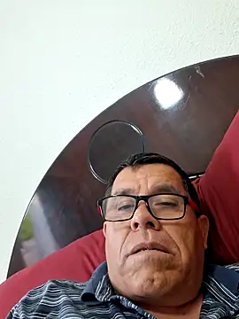 Snapshot of eros3442 chatting on February 20, 2026, 12:18 am eros3442 online show from February 20, 2026, 12:18 am