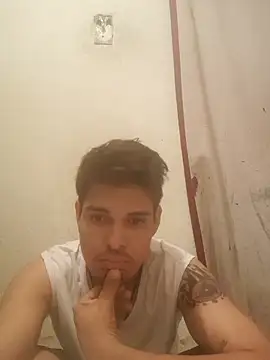 Snapshot of Aguilarcruzkevin31 chatting on July 19, 2026, 12:09 pm Aguilarcruzkevin31 online show from July 19, 2026, 12:09 pm