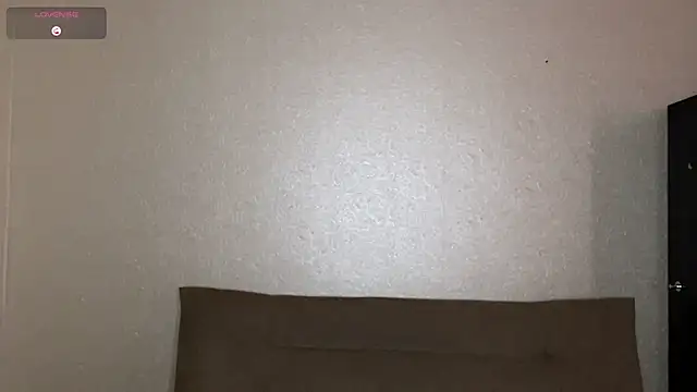 IeshaOsorio online show from March 13, 2026, 7:26 am