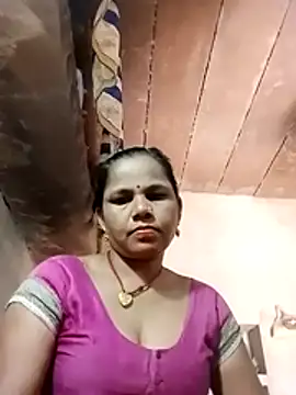Snapshot of Pooja_sahu chatting on May 16, 2026, 6:21 am Pooja sahu online show from May 16, 2026, 6:21 am