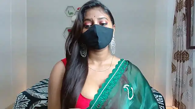 Snapshot of Hotginni4 chatting on July 6, 2026, 3:36 pm Hotginni4 online show from July 6, 2026, 3:36 pm