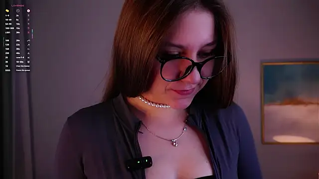 ShantellAngulo online show from April 12, 2026, 1:32 am