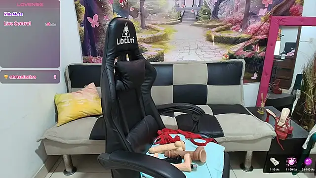 dakota sexyanal online show from March 26, 2026, 6:24 pm