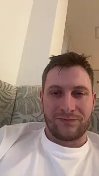 Snapshot of LubasOriginMen chatting on February 7, 2026, 4:00 pm LubasOriginMen online show from February 7, 2026, 4:00 pm