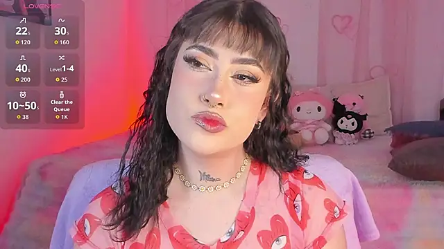 Tamara uwu online show from April 7, 2026, 11:15 pm