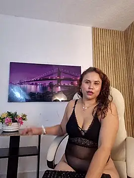 alennax online show from April 10, 2026, 12:32 pm