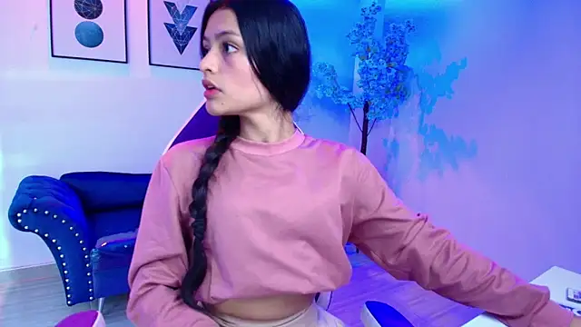 Maddie T18 online show from March 11, 2026, 11:16 am