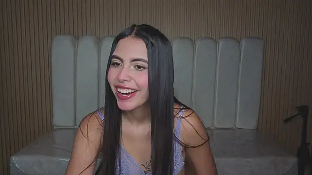 Snapshot of Perla_lovely_ chatting on February 12, 2026, 12:33 pm Perla lovely online show from February 12, 2026, 12:33 pm