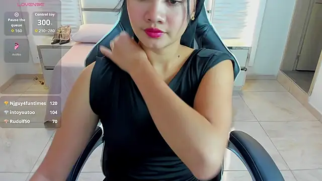 Snapshot of Yaiza_farak chatting on February 13, 2026, 2:18 am Yaiza farak online show from February 13, 2026, 2:18 am