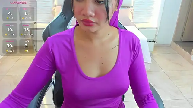 Snapshot of Yaiza_farak chatting on February 19, 2026, 3:46 am Yaiza farak online show from February 19, 2026, 3:46 am