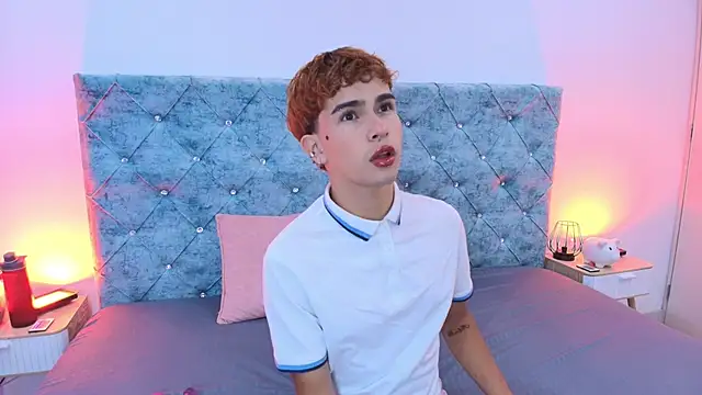 Snapshot of ryan_onFire chatting on April 6, 2026, 11:22 am ryan onFire online show from April 6, 2026, 11:22 am