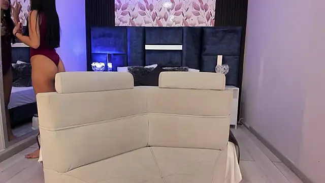 Snapshot of AllanaOrtiz__ chatting on February 23, 2026, 7:55 pm AllanaOrtiz online show from February 23, 2026, 7:55 pm