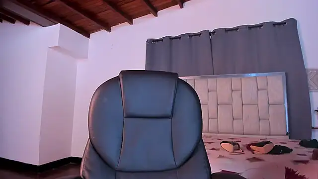 Snapshot of basima_haik chatting on February 4, 2026, 2:50 am basima haik online show from February 4, 2026, 2:50 am