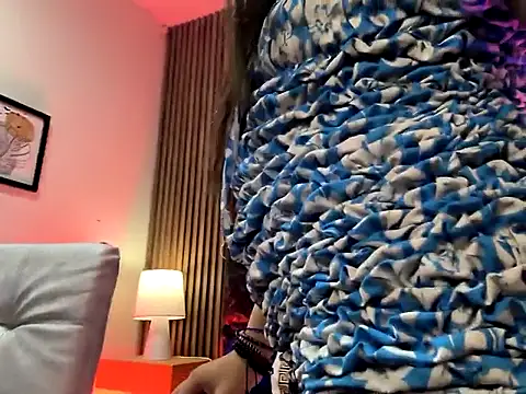 mary luckaysha  online show from March 7, 2026, 7:11 pm