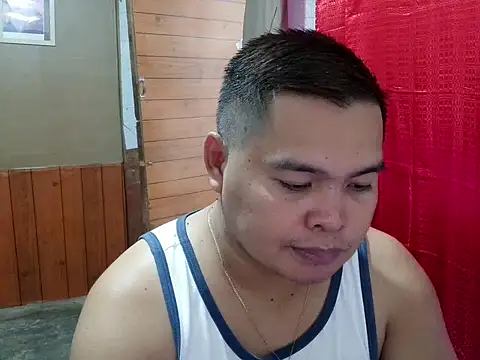 Snapshot of bigloadfox chatting on February 17, 2026, 1:24 am bigloadfox online show from February 17, 2026, 1:24 am