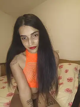 Snapshot of SoniaMoonnnnn chatting on May 21, 2026, 8:49 pm SoniaMoonnnnn online show from May 21, 2026, 8:49 pm