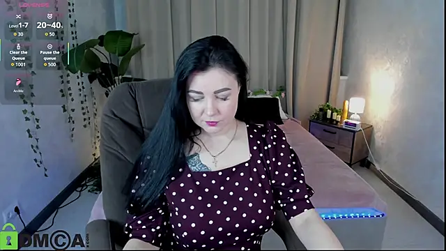 Monika Martinezz online show from April 8, 2026, 4:12 am