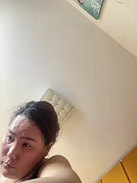 Youyou 12 online show from March 15, 2026, 7:03 am