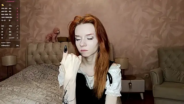 TarynPalek online show from February 28, 2026, 8:26 am