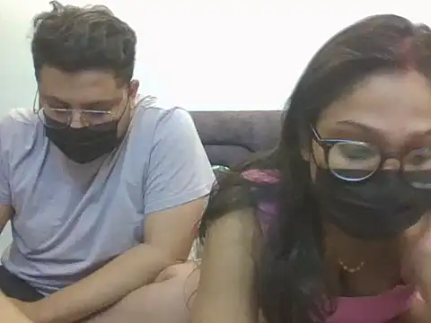 Snapshot of the_open_couple chatting on February 12, 2026, 5:19 pm the open couple online show from February 12, 2026, 5:19 pm